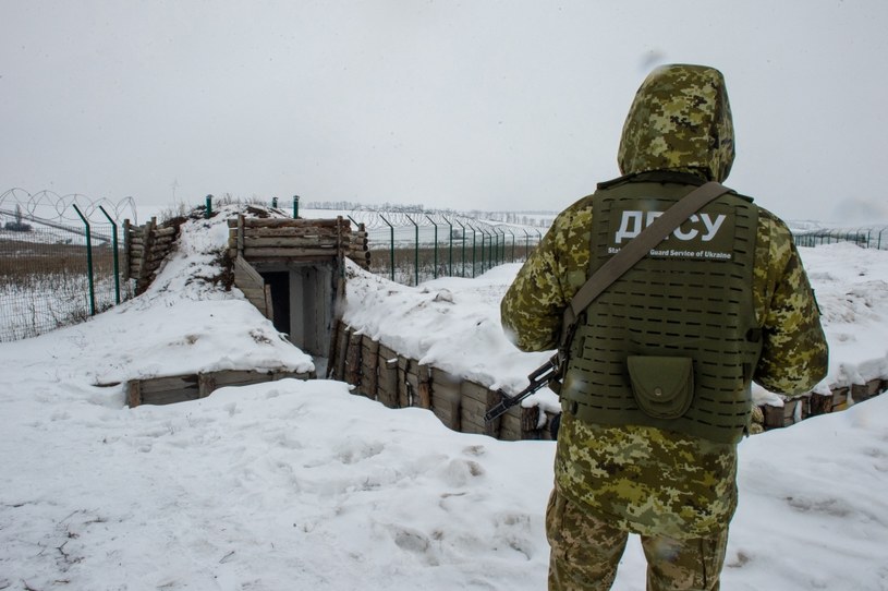 Ukraiński żołnierz na granicy /SERGEY BOBOK /AFP