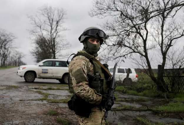 Ukraiński żołnierz na posterunku w rejonie Doniecka /ANASTASIA VLASOVA /PAP/EPA