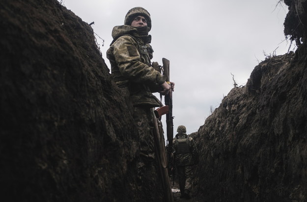 Ukraiński żołnierz w rejonie Bachmutu w obwodzie donieckim /GEORGE IVANCHENKO /PAP/EPA