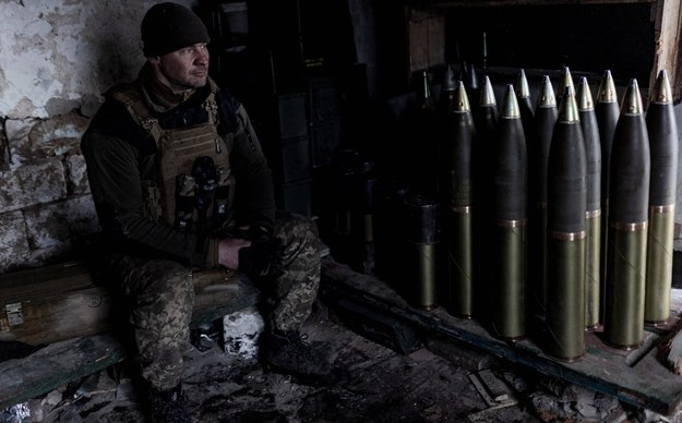 Demokraci zaniepokojeni przekazaniem Ukrainie amunicji kasetowej