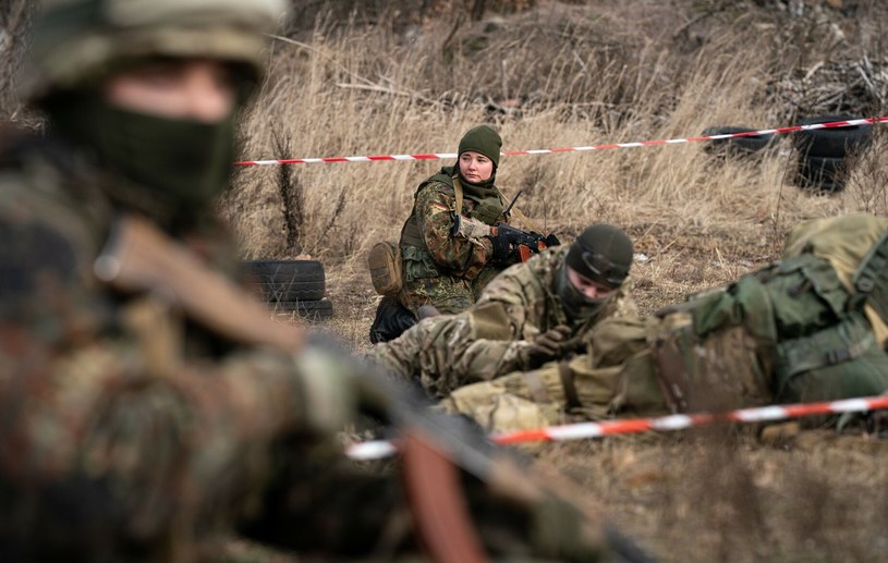Ukraińskie Legiony ćwiczą w okolicach Kijowa /Rex Features /East News