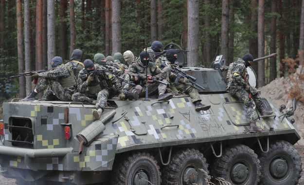Ukraińskie siły obrony terytorialnej w okolicach Kijowa /SERGEY DOLZHENKO /PAP/EPA