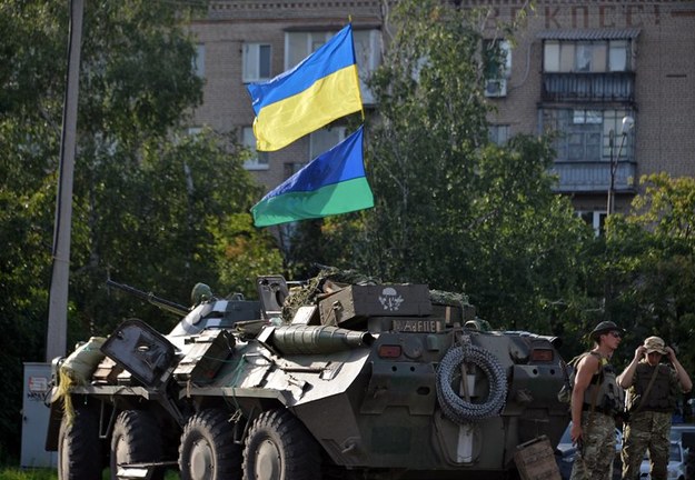 Ukraińskie wojsko na ulicach Słowiańska /STRINGER /PAP/EPA