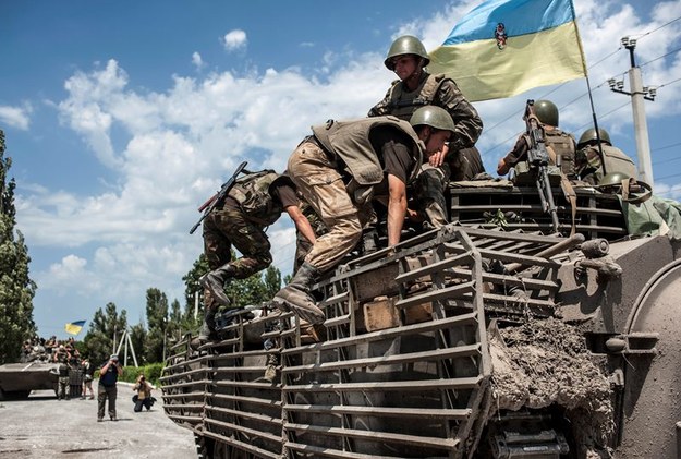 Ukraińskie wojsko w Doniecku /SERGEY POLEZHAKA /PAP/EPA