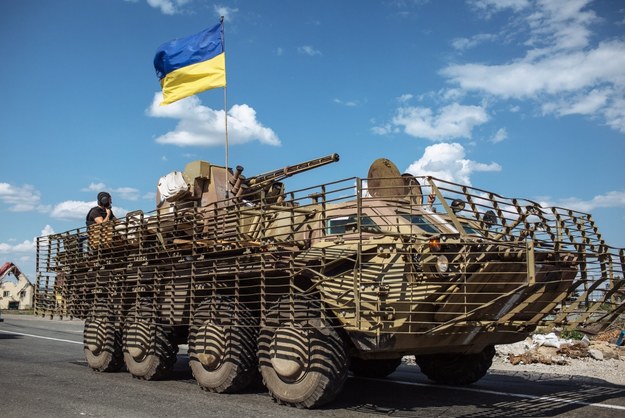 Ukraińskie wojsko w Słowiańsku /ROMAN PILIPEY /PAP/EPA