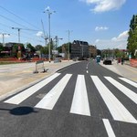 Ul. Dmowskiego we Wrocławiu: Kierowcy pojadą częścią przebudowywanej drogi