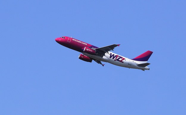 ULC: Wizz Air nie posiada upoważnienia do wykonywania lotów na trasie Katowice - Erywań /	ROBERT GHEMENT /PAP/EPA