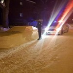 Ulepił auto ze śniegu, policja wystawiła mandat. I tu zaskoczenie!