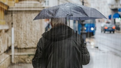 Ulewy, burze i śnieg. Gwałtowne załamanie pogody