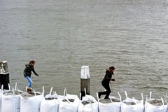 Ulewy w Holandii, kilkaset osób ewakuowano 