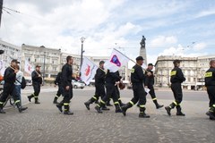 Ulicami Łodzi przeszła manifestacja funkcjonariuszy 