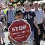 Ulicami Warszawy przeszedł Marsz dla Życia i Rodziny