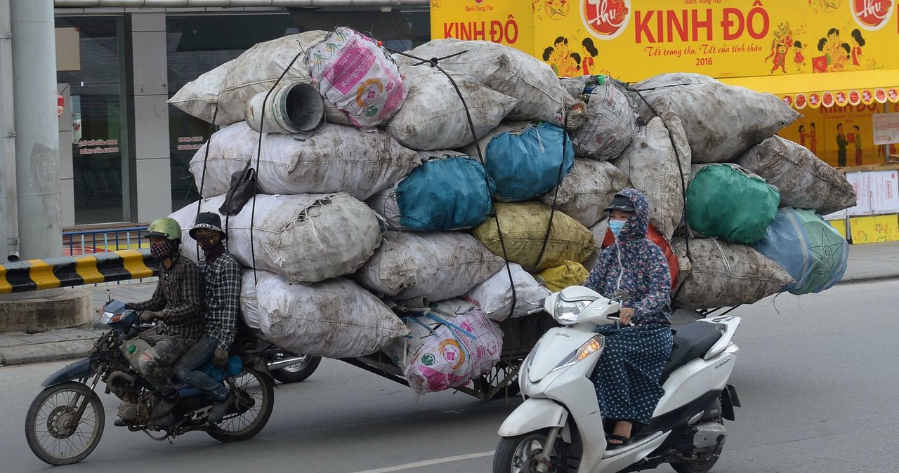 Ulice Hanoi... /AFP