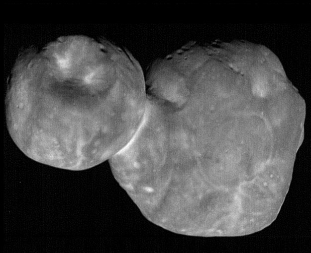 Ultima Thule /NASA/Johns Hopkins Applied Physics Laboratory/Southwest Research Institute, National Optical Astronomy Observatory /Materiały prasowe