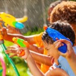 Ulubiona tradycja Polaków powraca. Zabawki na Śmigus-dyngus już dostępne w tych sklepach