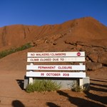 Uluru - święta góra Aborygenów - na zawsze zamknięta dla turystów