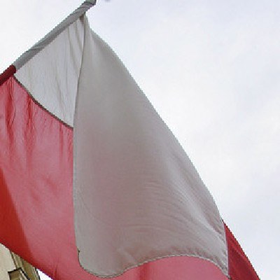 Umiarkowanego tempa rozwoju gospodarczego w 2010 roku należy spodziewać się w Polsce /AFP