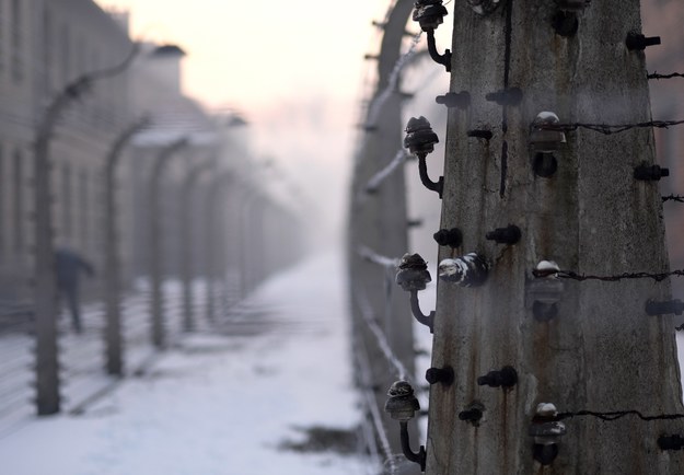 Umorzono postępowanie przeciwko byłemu esesmanowi z Auschwitz /Andrzej Grygiel /PAP