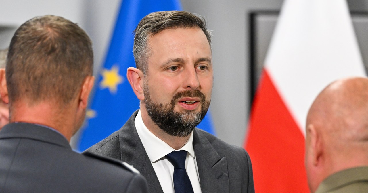 Umowa na pociski dla wojska. Szef MON: Czekali na to od dawna /Radek Pietruszka /PAP