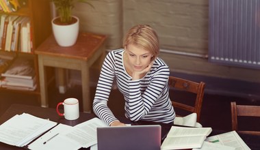 Umowa z bankiem zawarta przez internet po nowemu. Klienci będą lepiej chronieni