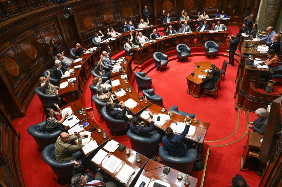 Umowę UE-Mercosur jednomyślnie uchwalił urugwajski Senat. /PAP/EPA/FEDERICO GUTIERREZ /PAP/EPA