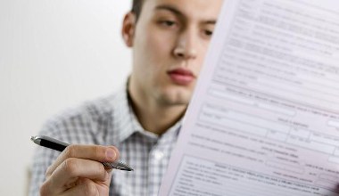 Umowy w biurach podróży pełne nadużyć