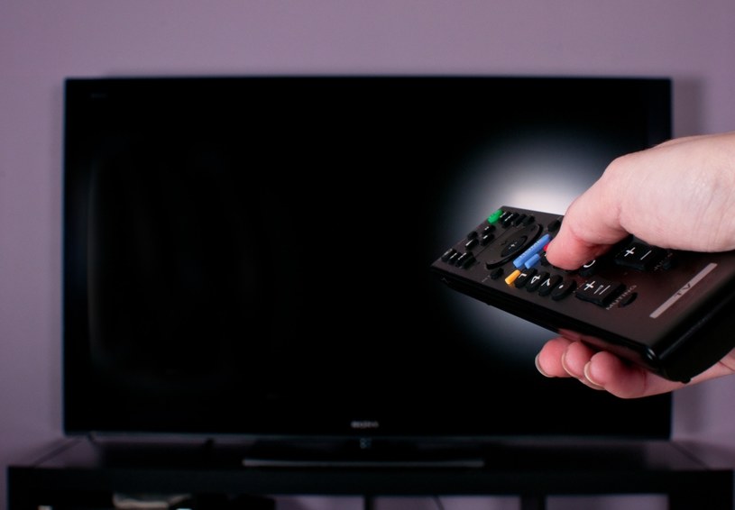 "Umożliwienie dofinansowania na zakup telewizora nie wyklucza przeznaczenia bonu na zakup dekodera" /123RF/PICSEL