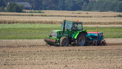 Unia chce złagodzić przepisy dla rolników. Więcej zachęt, mniej kar