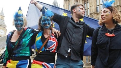 Unia Europejska dzieli się na naszych oczach, a polski rząd nie ma dobrej odpowiedzi 