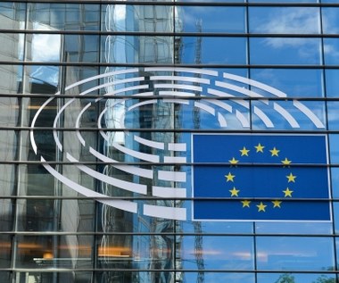 Unia Europejska jako pierwsza na świecie ogłasza przepisy dla AI