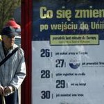 Unia Europejska kręci Polaków