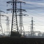 Unia Europejska rozważa historyczną interwencję na rynku energii