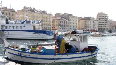 Unia płaci tysiąc euro dziennie za leniuchowanie