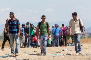 Unia zaczyna badania nad uchodźcami i migracjami