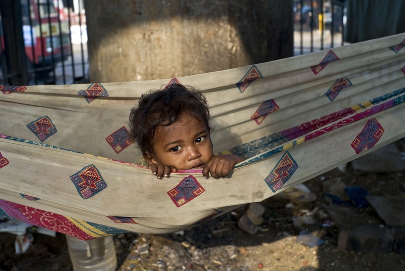 UNICEF alarmuje, że z powodu wojny w Ukrainie, zmian klimatycznych i światowego kryzysu żywnościowego niedożywieniem zagrożonych jest około 600 tys. dzieci na świecie /Dario Mitidieri /Getty Images