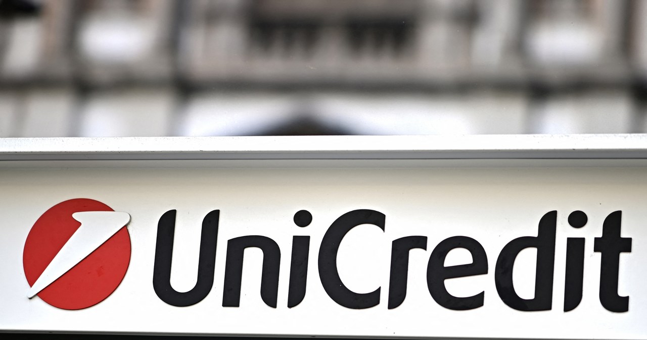 UniCredit przejmuje Aion Bank i Vodeno /GABRIEL BOUYS /AFP
