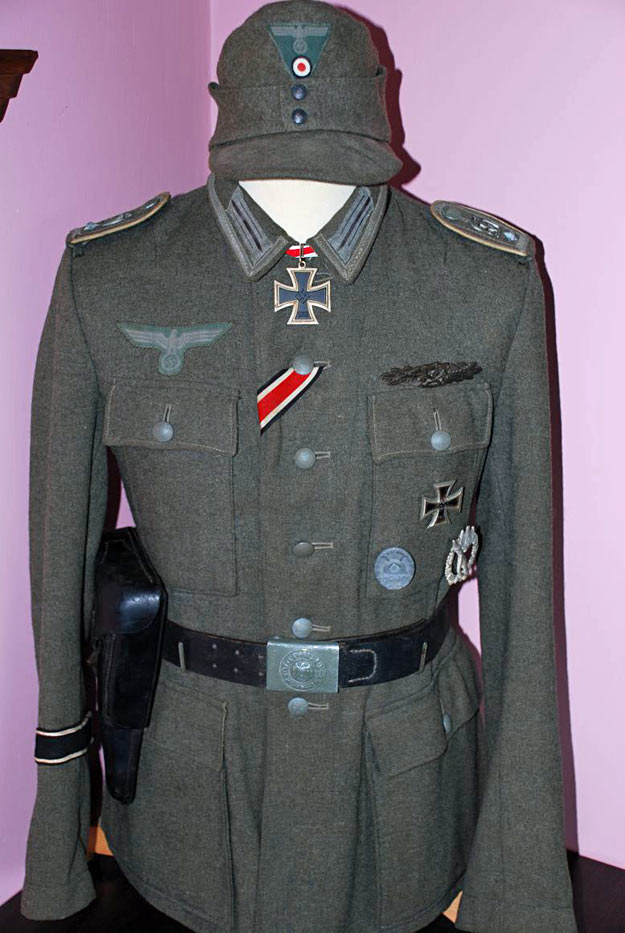 Uniform z okresu zimowych zmagań w Prusach Wschodnich /Odkrywca