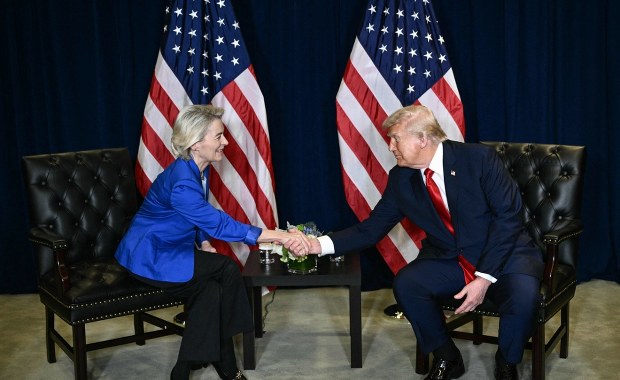 Unijna komisja przegłosowała umowę handlową z USA