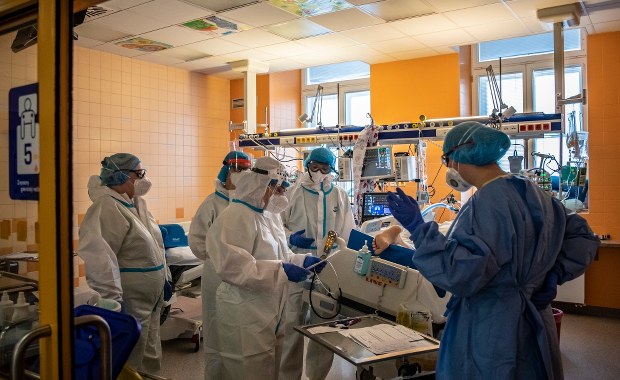 Unijne szkolenia dot. Covid-19. Tylko jeden polski szpital bierze w nich udział