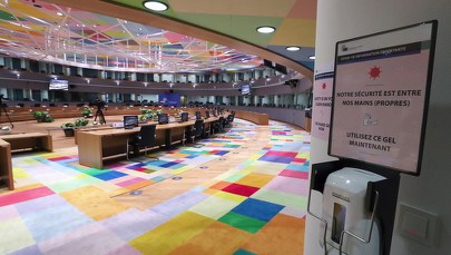 Unijny szczyt w dobie pandemii. Przywódcy w sali, do której wpompowywane jest świeże powietrze