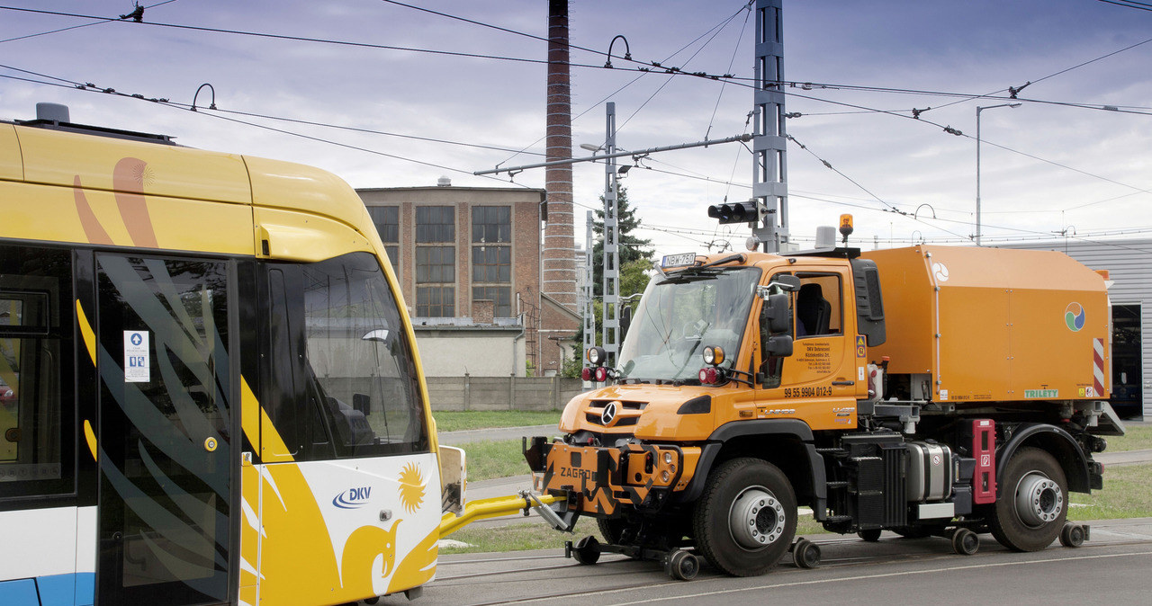 Unimog U423 /Informacja prasowa