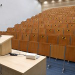 Uniwersytet Śląski wraca do stacjonarnego nauczania