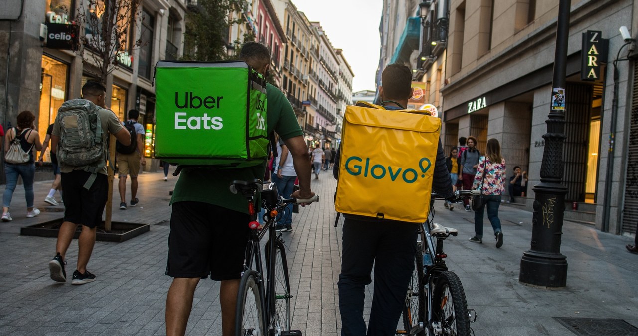 UOKiK bierze pod lupę działania Glovo i Uber Eats