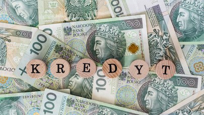 UOKiK stawia zarzuty w związku z wakacjami kredytowymi