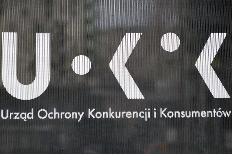 UOKiK ukarał firmę Lartiq kwotą 7,2 mln zł za wprowadzanie konsumentów w błąd /Łukasz Dejnarowicz /Agencja FORUM