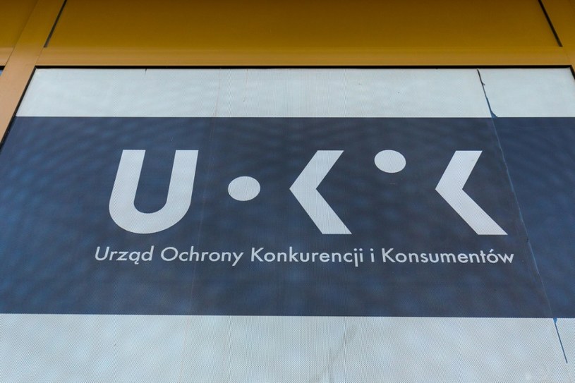 UOKiK wszczął postępowanie wobec firm oferującym "obligacje". Zdj. ilustracyjne /Arkadiusz Ziółek /East News