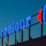 UOKiK wydał warunkową zgodę na koncentrację firm handlowych Carrefour i Tesco