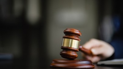 Upadłość znanej firmy internetowej. Prezes poszukiwany listem gończym