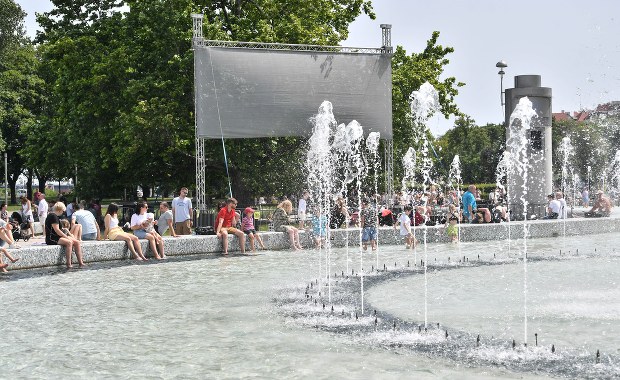 Upał w całej Polsce. Miejscami ponad 32 stopnie C. i burze 