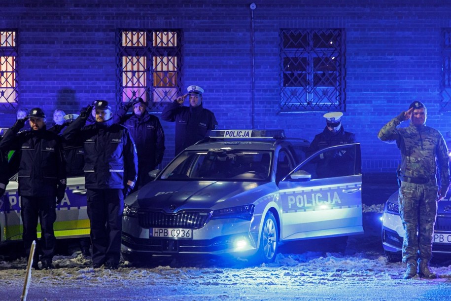 Upamiętnienie zmarłych policjantów /Tomasz Golla /PAP